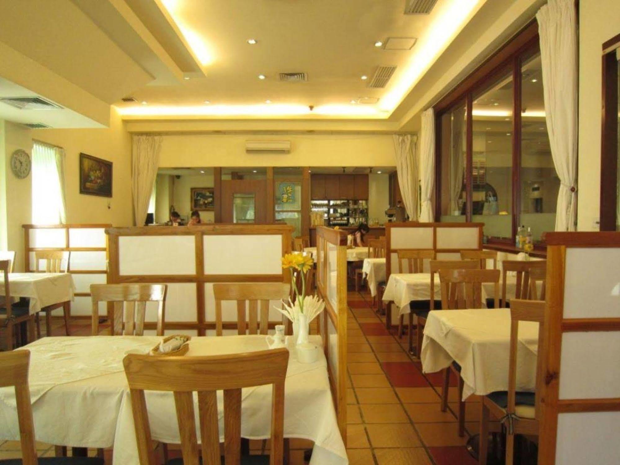 Pastel Inn Saigon Ho Chi Minh City Exterior photo